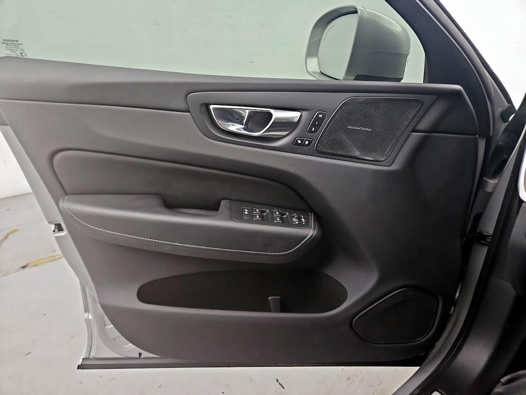 used 2022 Volvo XC60 car, priced at $36,998