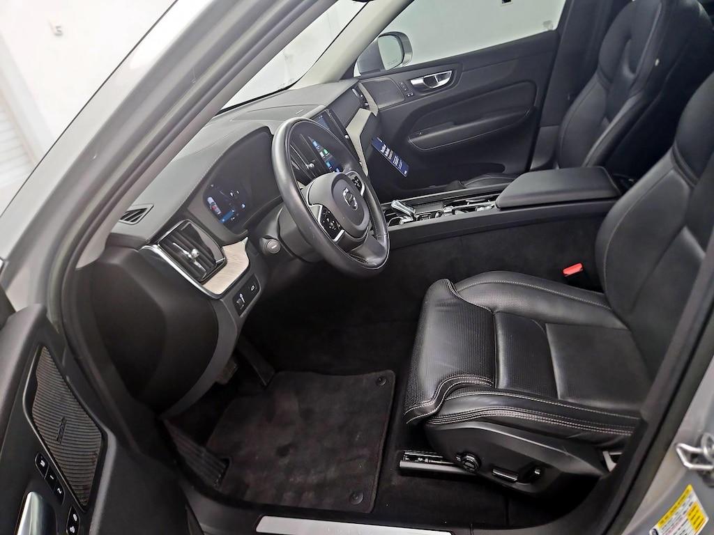 used 2022 Volvo XC60 car, priced at $36,998
