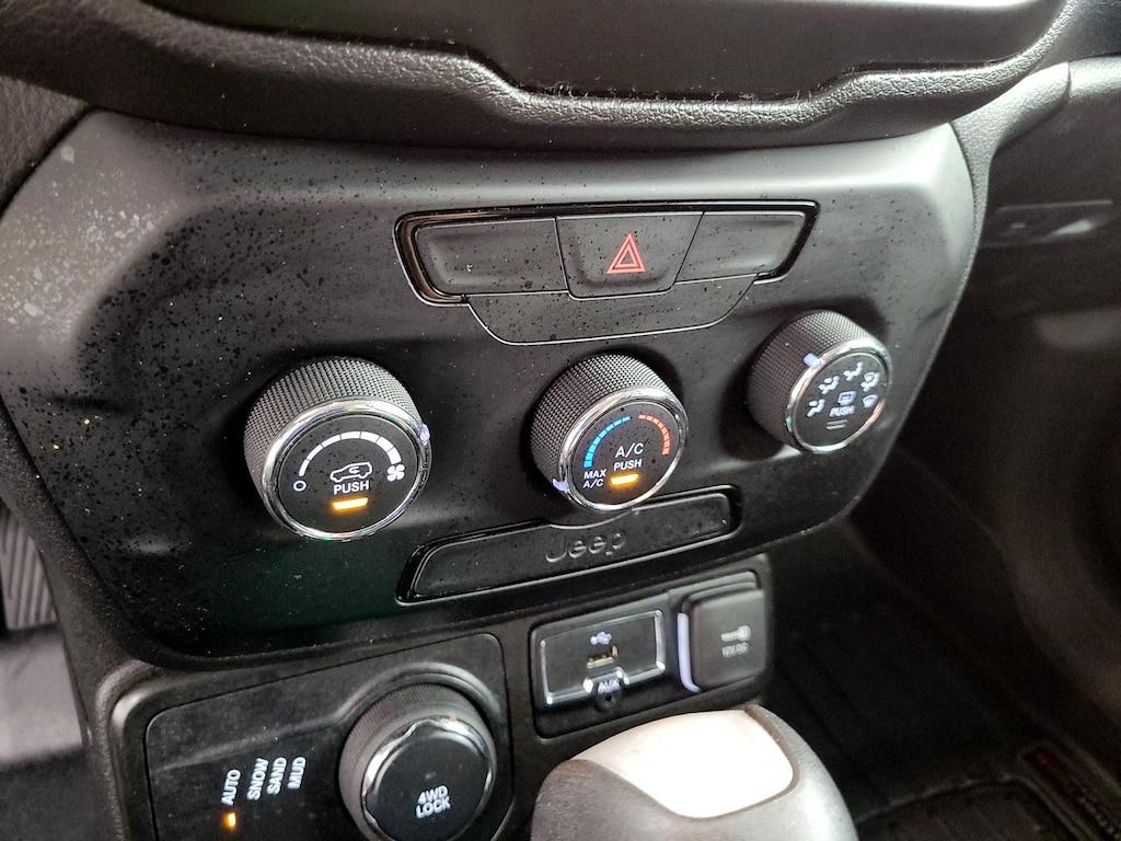 used 2020 Jeep Renegade car, priced at $17,998