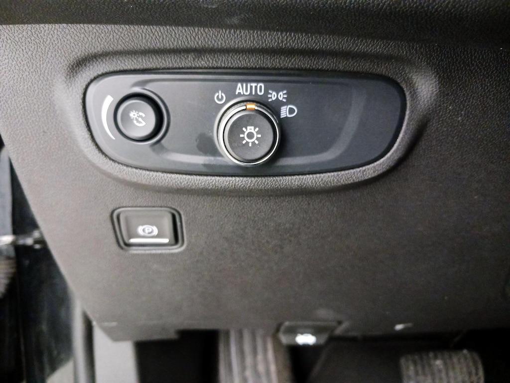 used 2024 GMC Terrain car, priced at $24,998