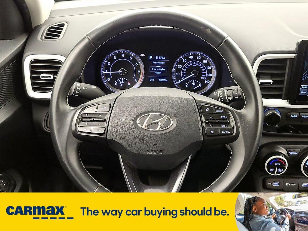 used 2022 Hyundai Venue car, priced at $19,998