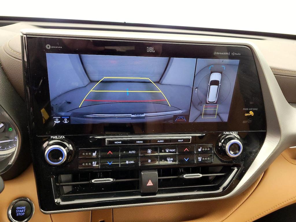 used 2022 Toyota Highlander car, priced at $44,998