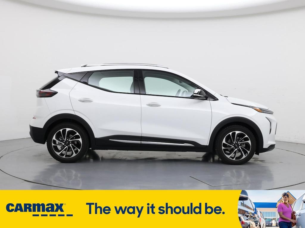 used 2022 Chevrolet Bolt EUV car, priced at $23,998