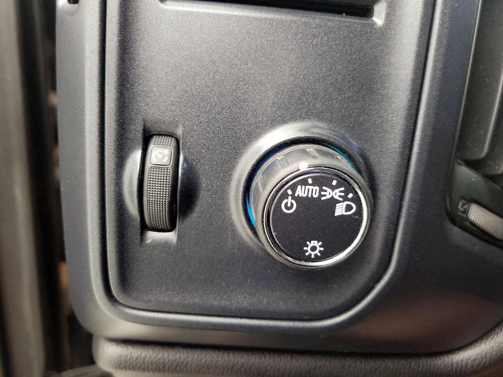 used 2015 Chevrolet Silverado 1500 car, priced at $27,998