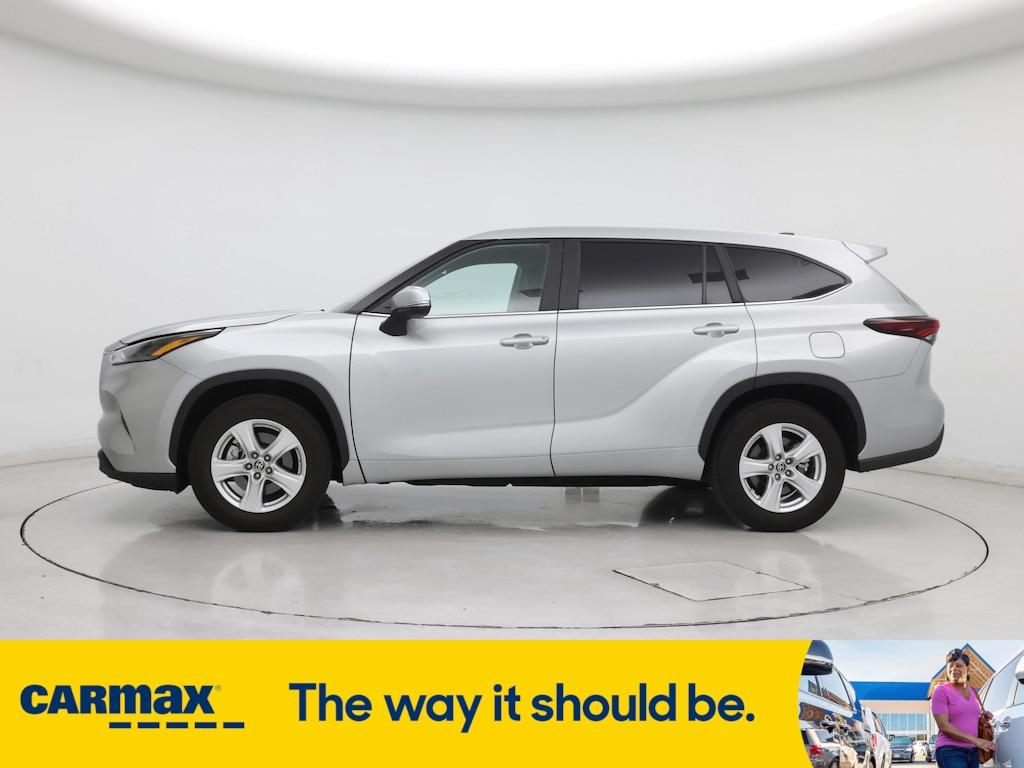 used 2024 Toyota Highlander car, priced at $35,998