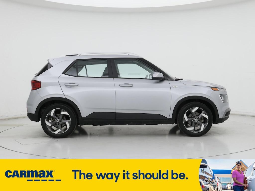 used 2022 Hyundai Venue car, priced at $20,998
