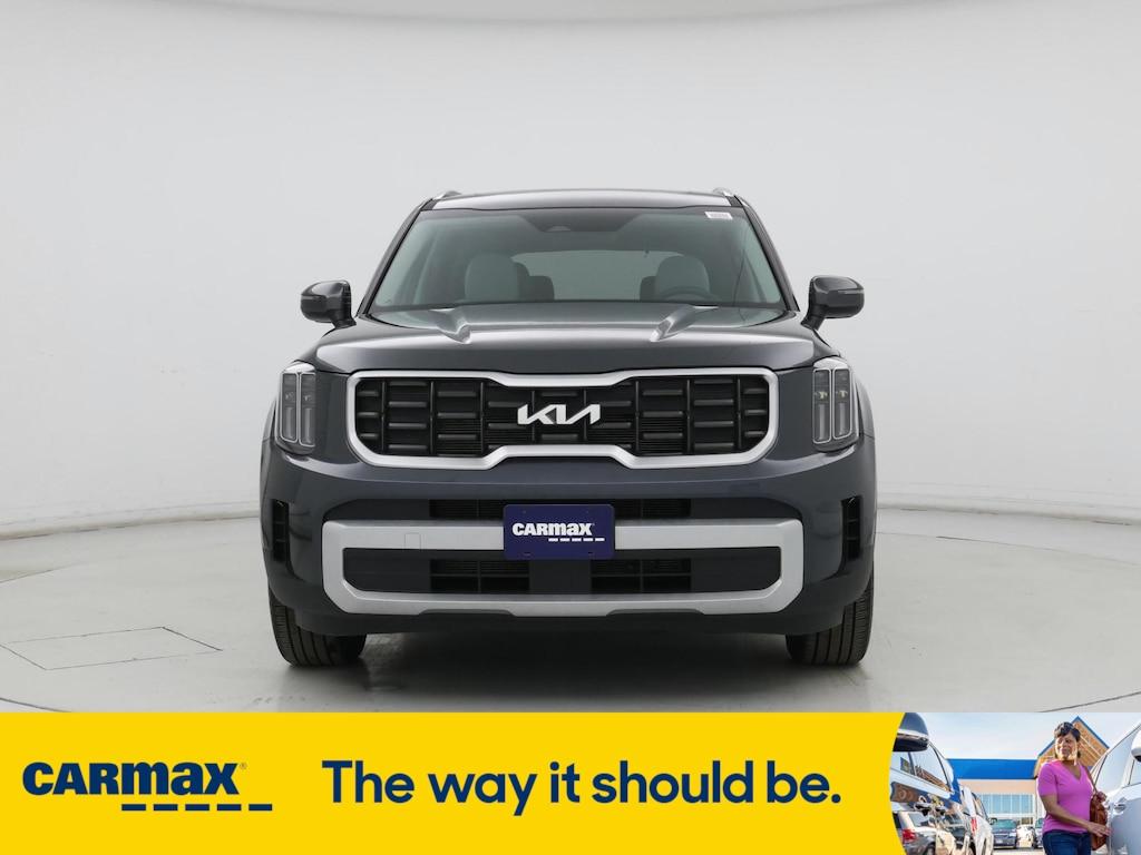 used 2024 Kia Telluride car, priced at $42,998