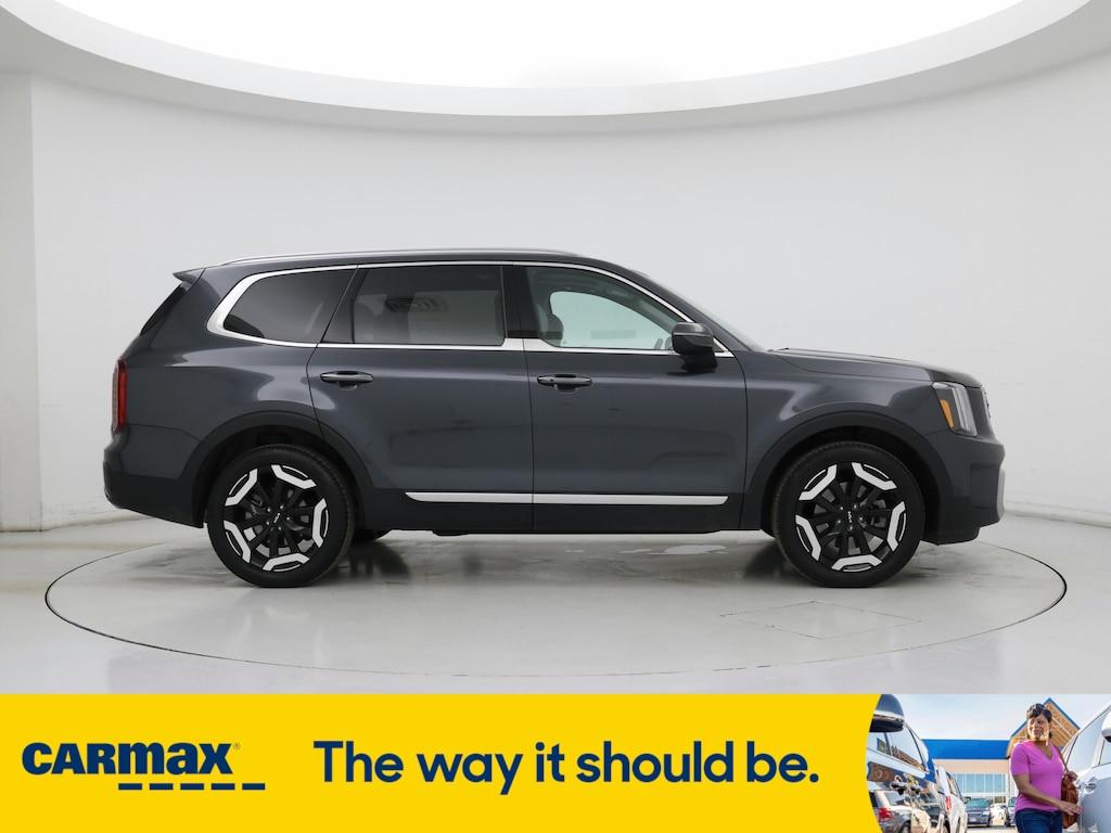 used 2024 Kia Telluride car, priced at $42,998