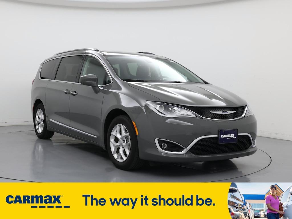 used 2020 Chrysler Pacifica car, priced at $28,998