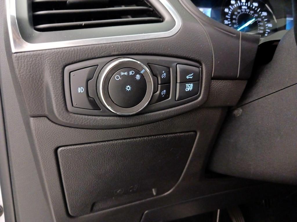 used 2023 Ford Edge car, priced at $25,998