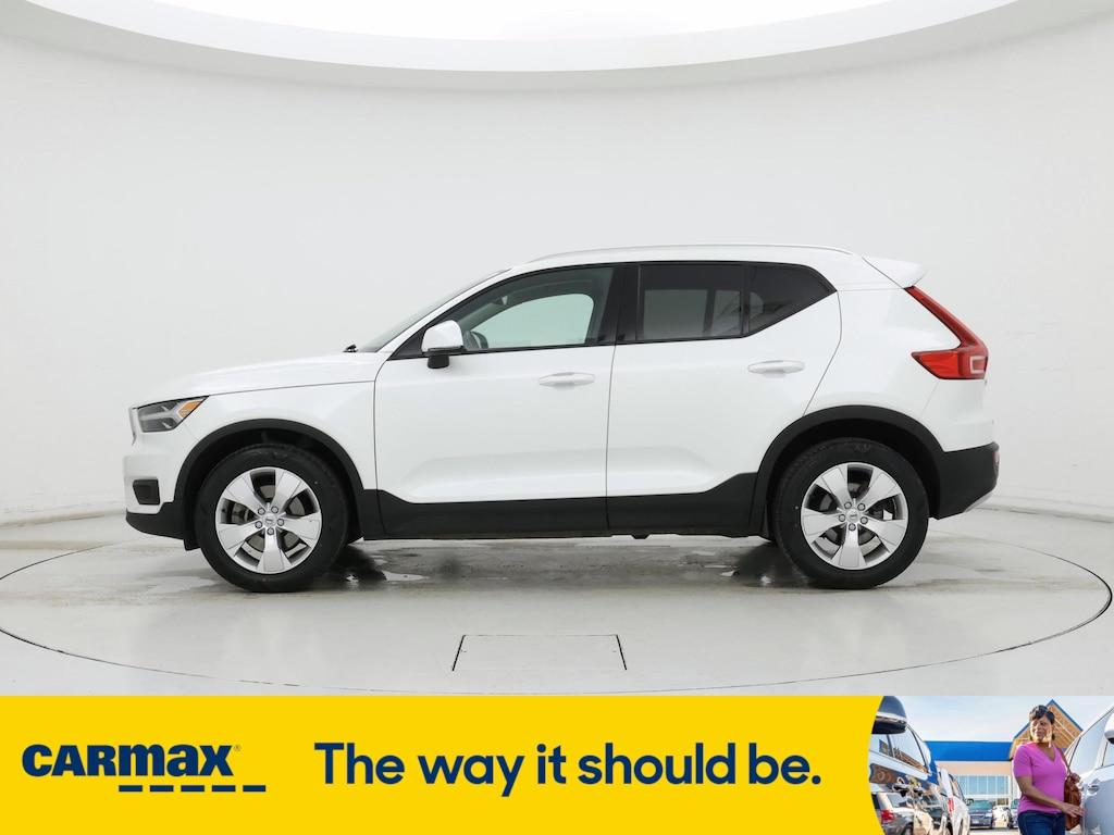 used 2021 Volvo XC40 car, priced at $25,998