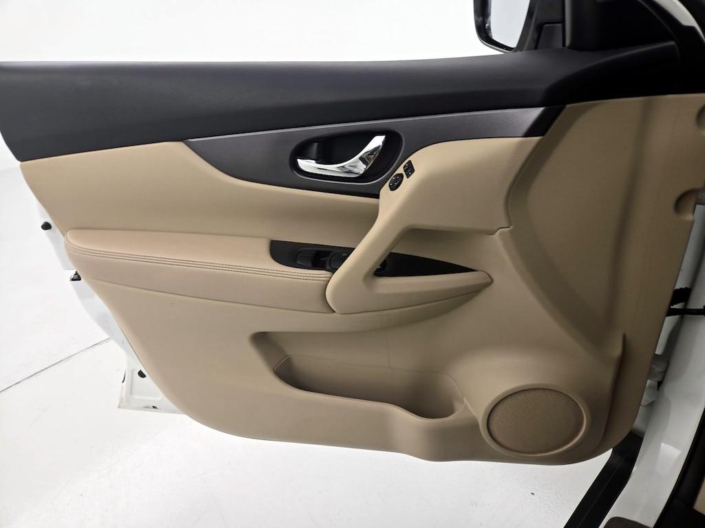 used 2016 Nissan Rogue car, priced at $15,998