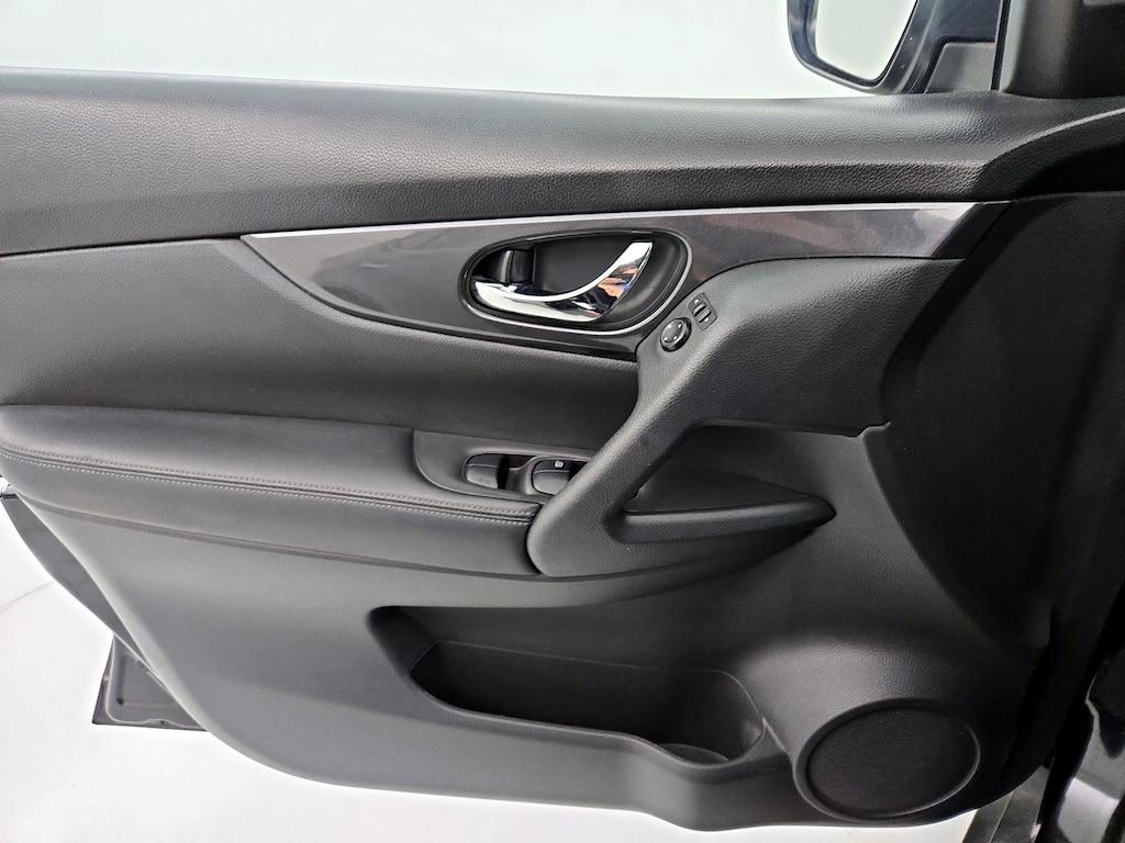 used 2020 Nissan Rogue car, priced at $19,998
