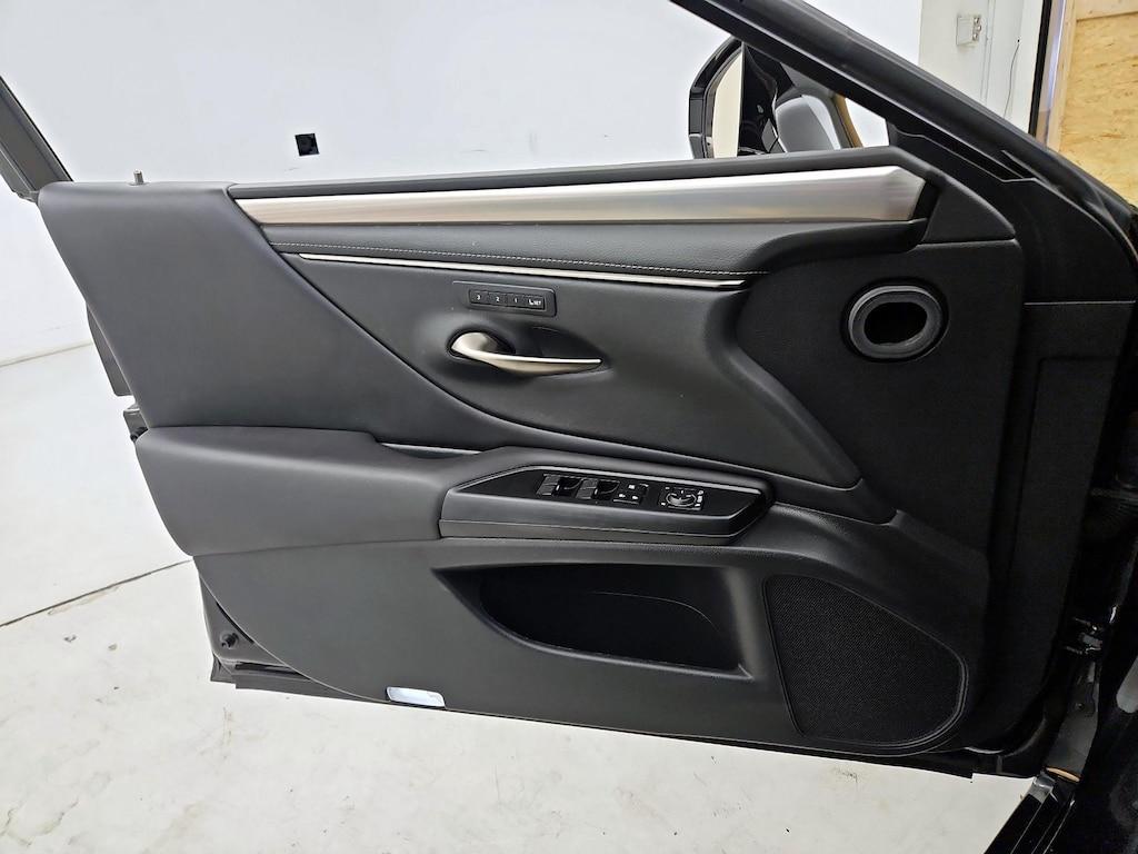 used 2020 Lexus ES 350 car, priced at $27,998
