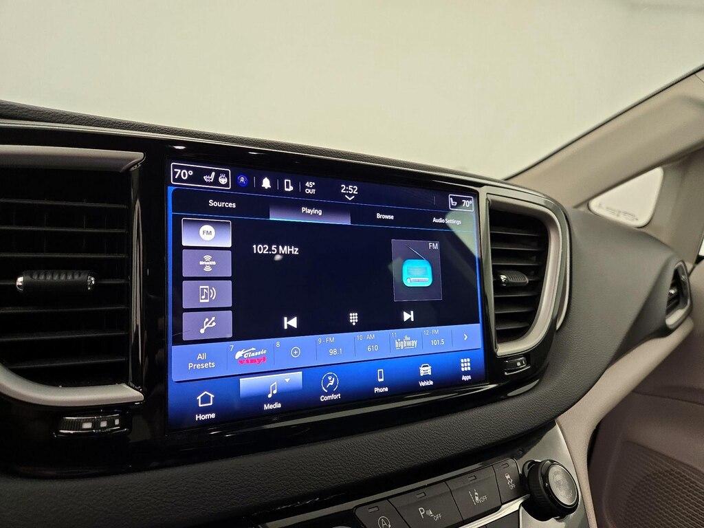 used 2023 Chrysler Pacifica car, priced at $26,998