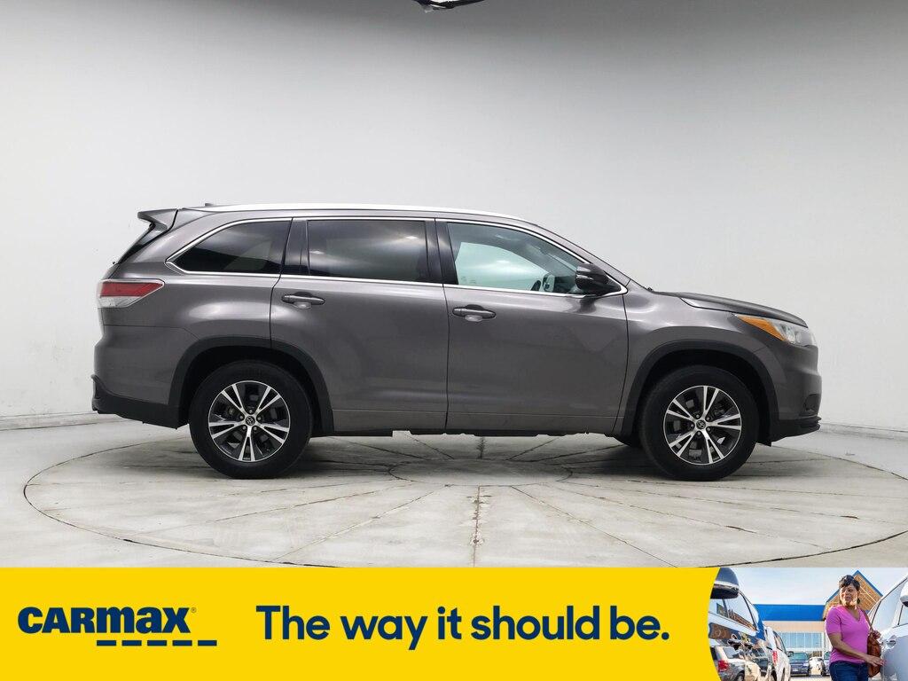 used 2016 Toyota Highlander car, priced at $24,998