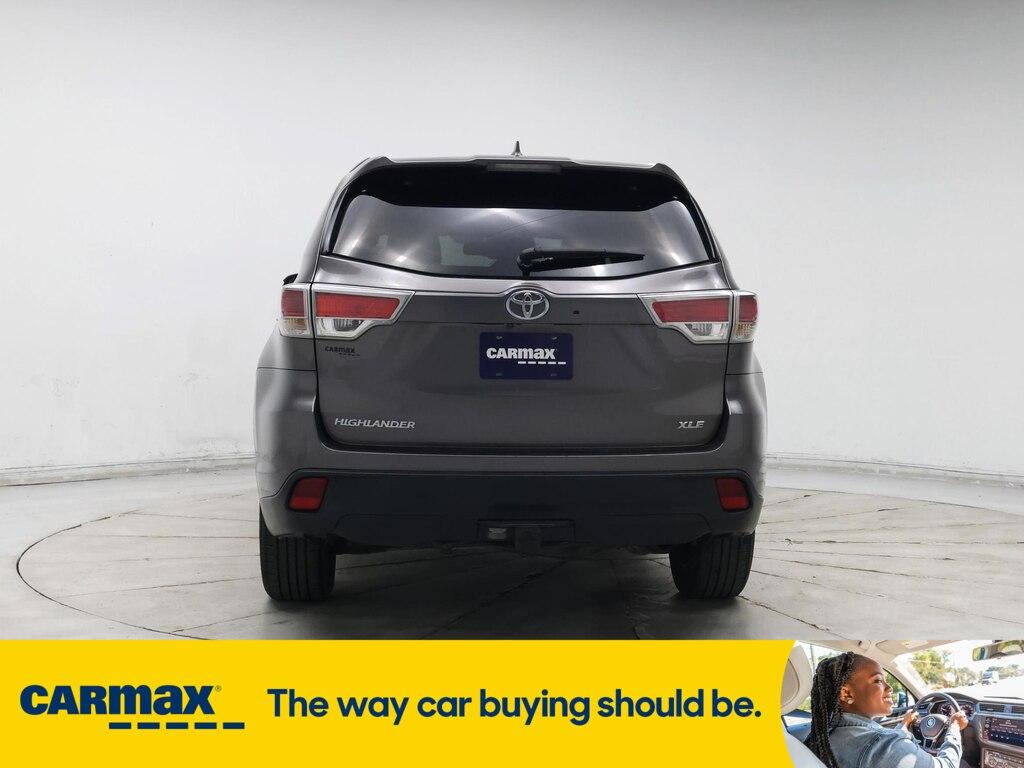 used 2016 Toyota Highlander car, priced at $24,998