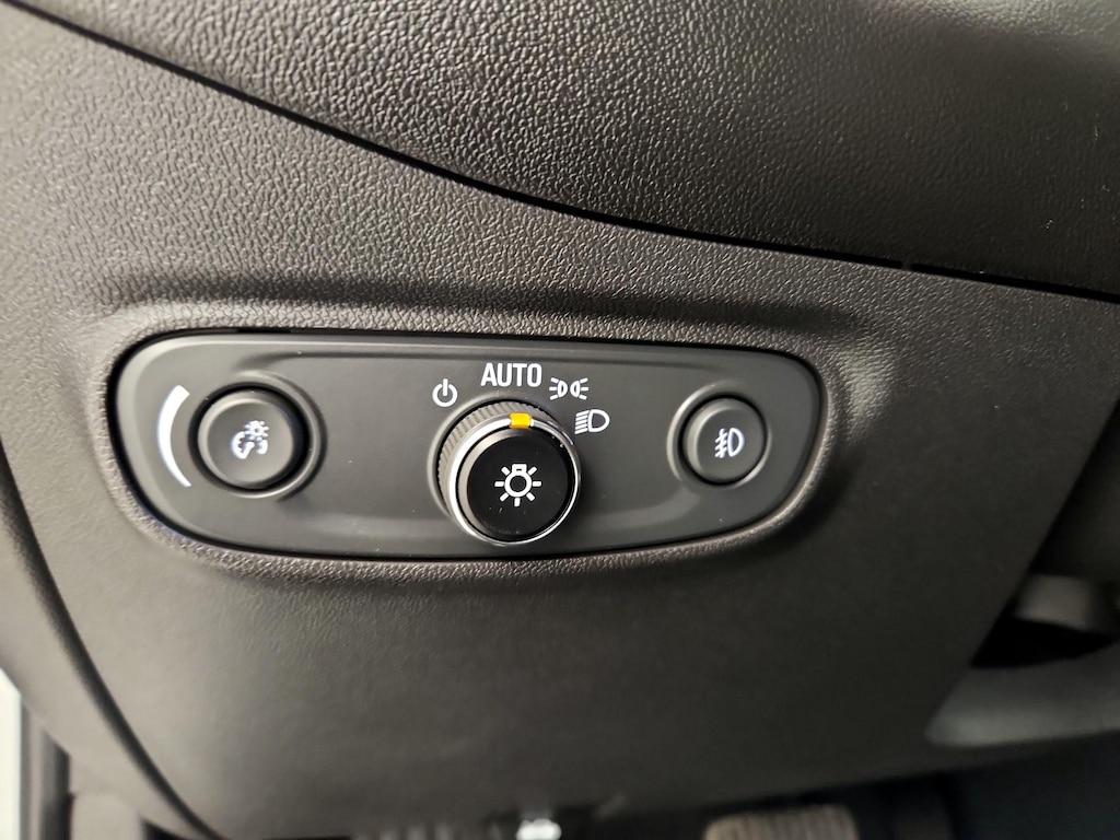 used 2021 Chevrolet Equinox car, priced at $19,998