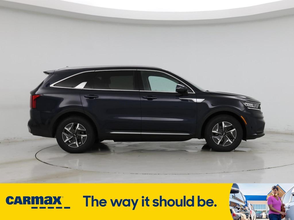 used 2021 Kia Sorento Hybrid car, priced at $26,998