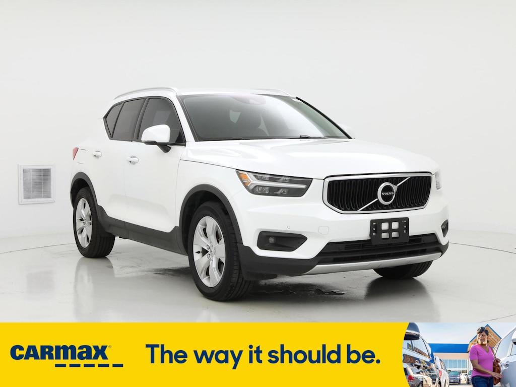 used 2022 Volvo XC40 car, priced at $25,998