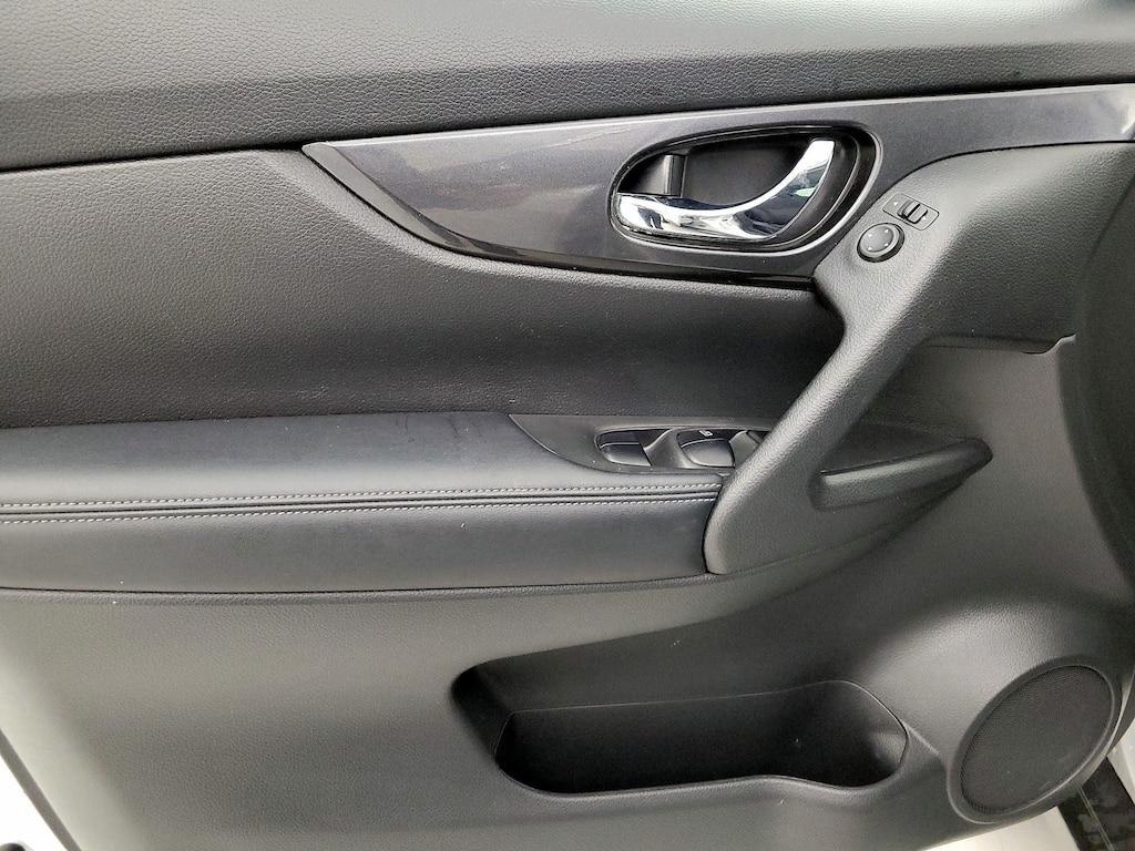 used 2019 Nissan Rogue car, priced at $16,998