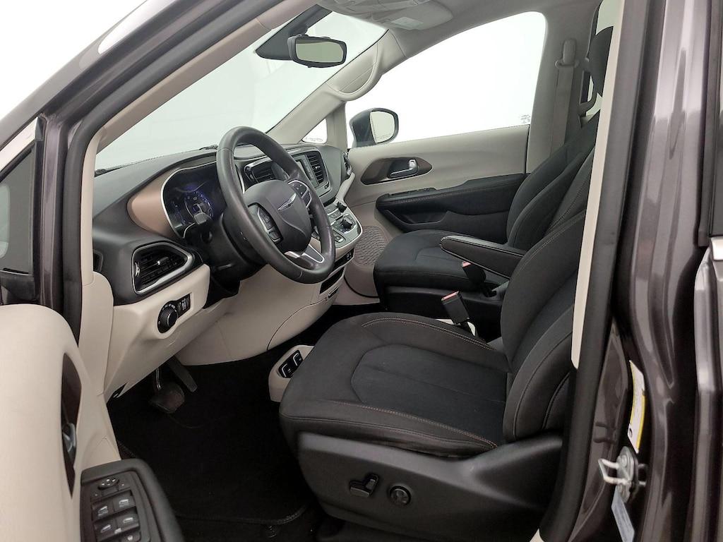 used 2017 Chrysler Pacifica car, priced at $20,998
