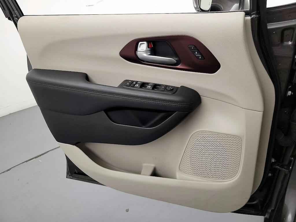 used 2017 Chrysler Pacifica car, priced at $22,998