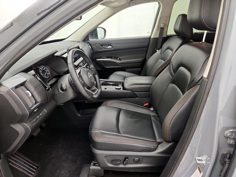 used 2023 Nissan Pathfinder car, priced at $32,998