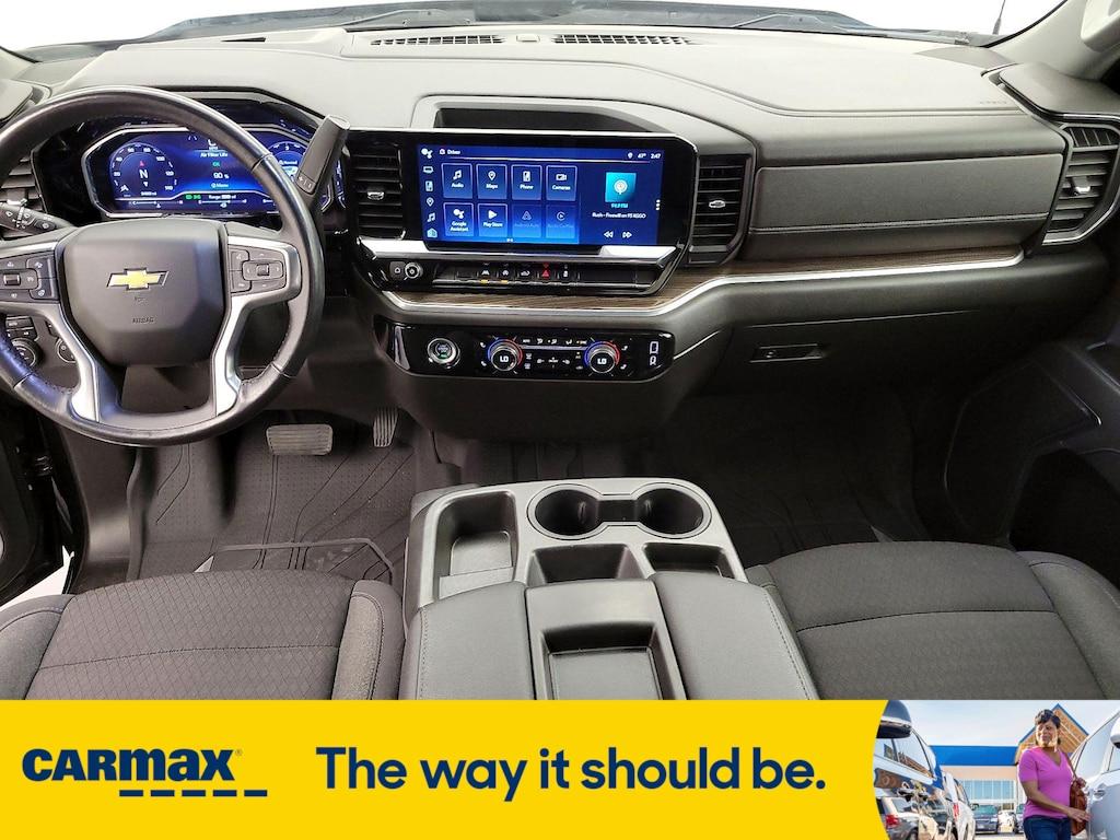 used 2022 Chevrolet Silverado 1500 car, priced at $35,998