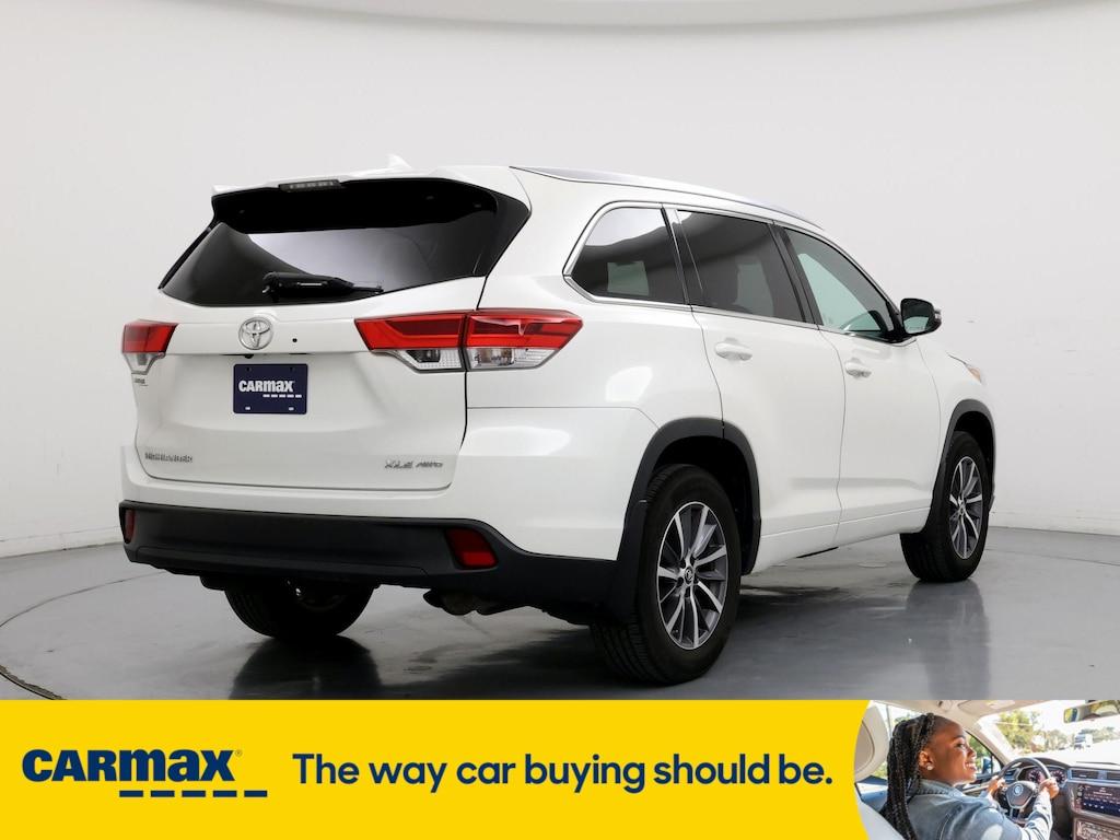 used 2018 Toyota Highlander car, priced at $27,998