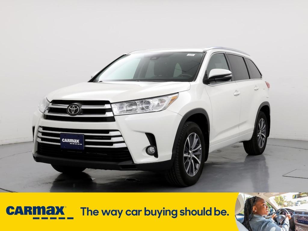 used 2018 Toyota Highlander car, priced at $27,998