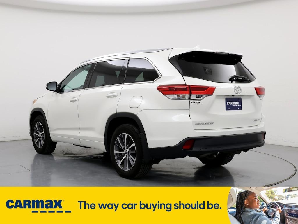 used 2018 Toyota Highlander car, priced at $27,998