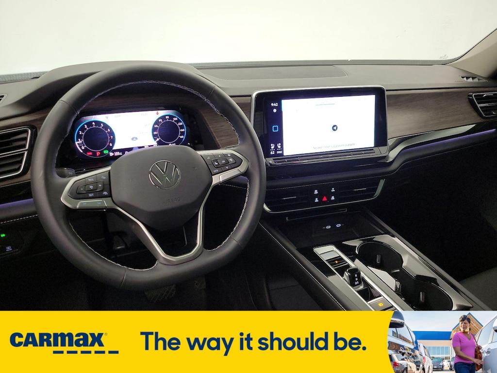 used 2024 Volkswagen Atlas car, priced at $41,998