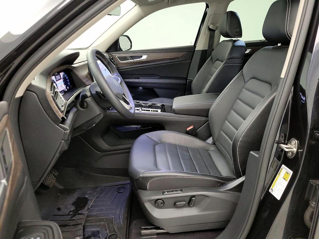 used 2024 Volkswagen Atlas car, priced at $41,998