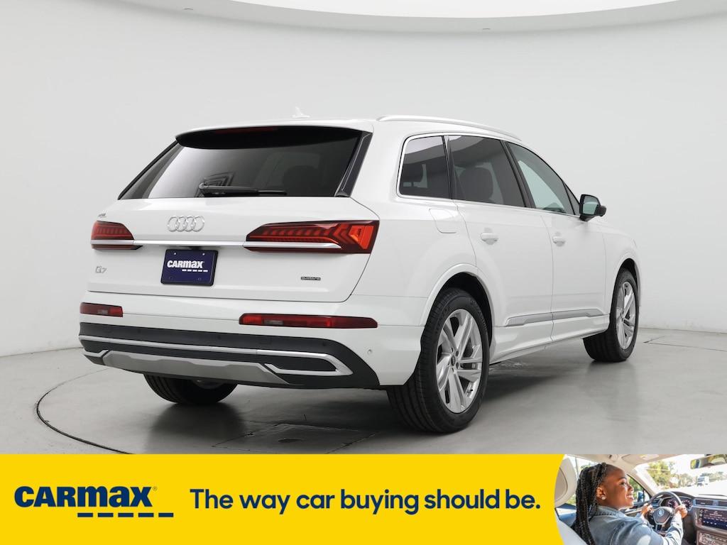 used 2023 Audi Q7 car, priced at $41,998