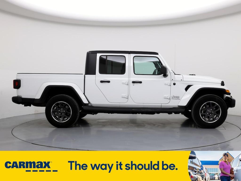 used 2023 Jeep Gladiator car, priced at $34,998