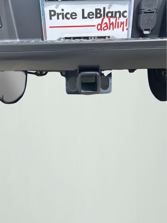 used 2024 Nissan Titan car, priced at $49,402