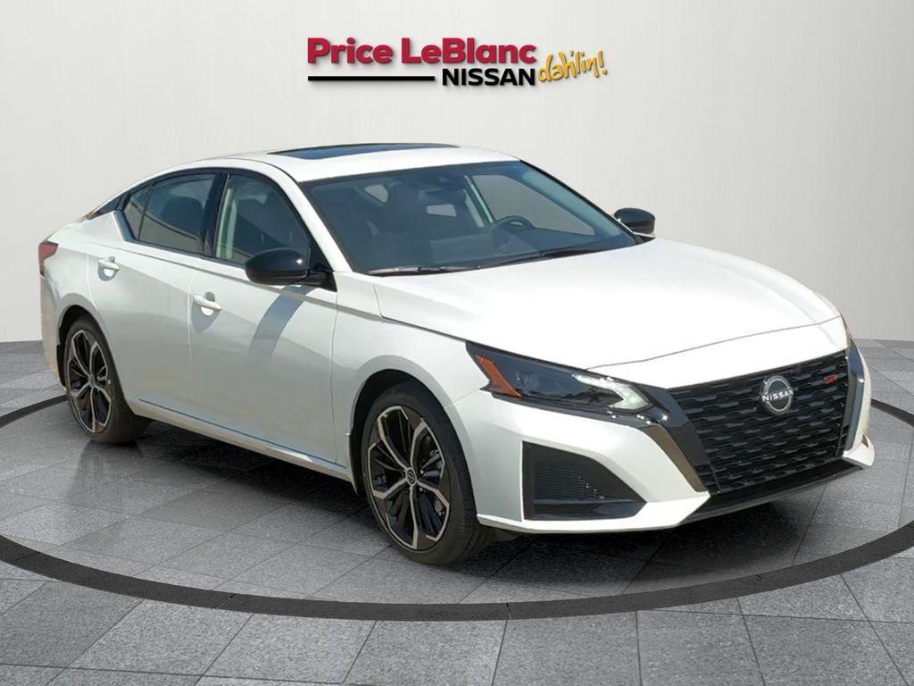 new 2025 Nissan Altima car, priced at $34,430