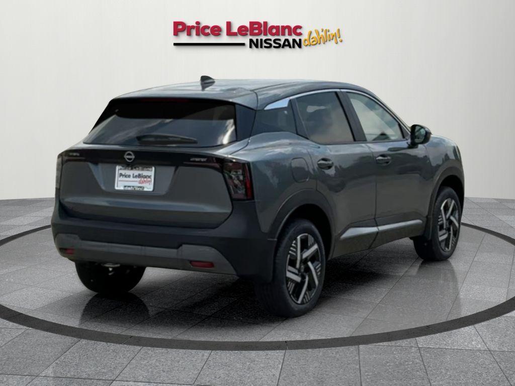 new 2025 Nissan Kicks car, priced at $23,529