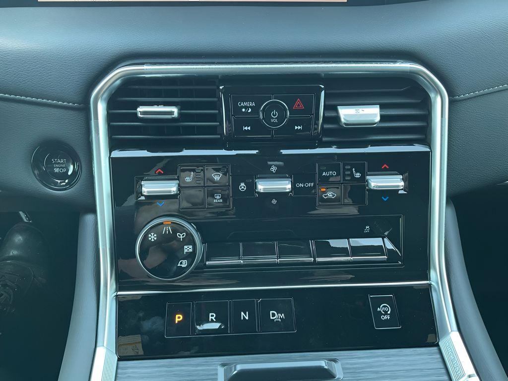 new 2025 Nissan Armada car, priced at $66,280