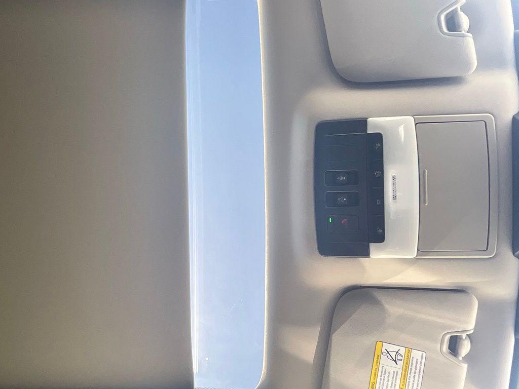 new 2025 Nissan Pathfinder car, priced at $48,005