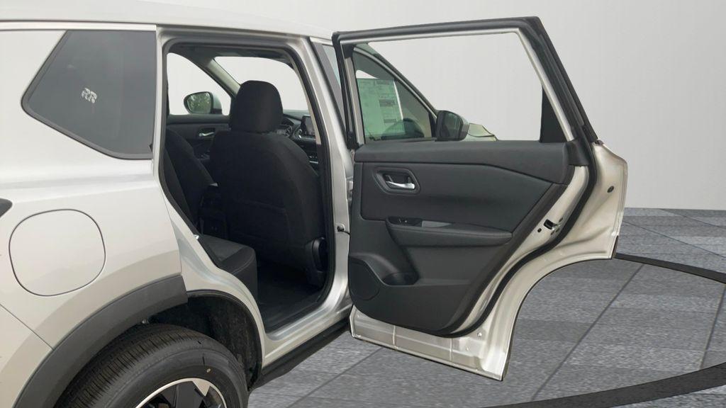 new 2025 Nissan Rogue car, priced at $31,985