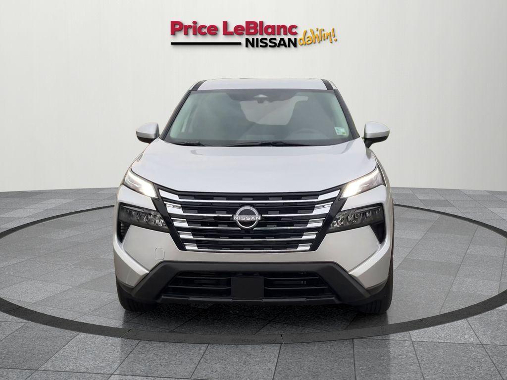 new 2025 Nissan Rogue car, priced at $31,985