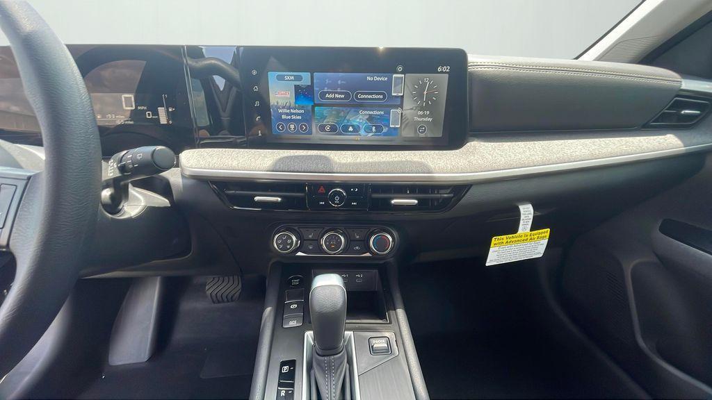 new 2025 Nissan Kicks car, priced at $27,790