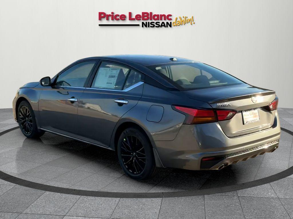 new 2025 Nissan Altima car, priced at $30,555