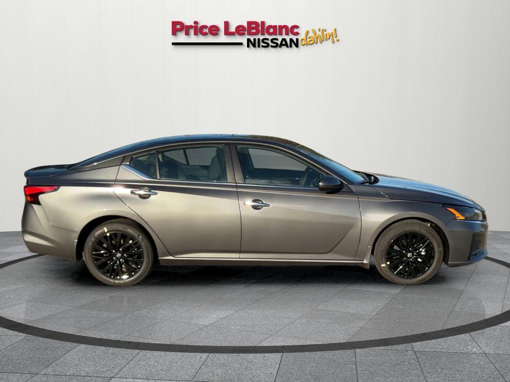 new 2025 Nissan Altima car, priced at $30,555