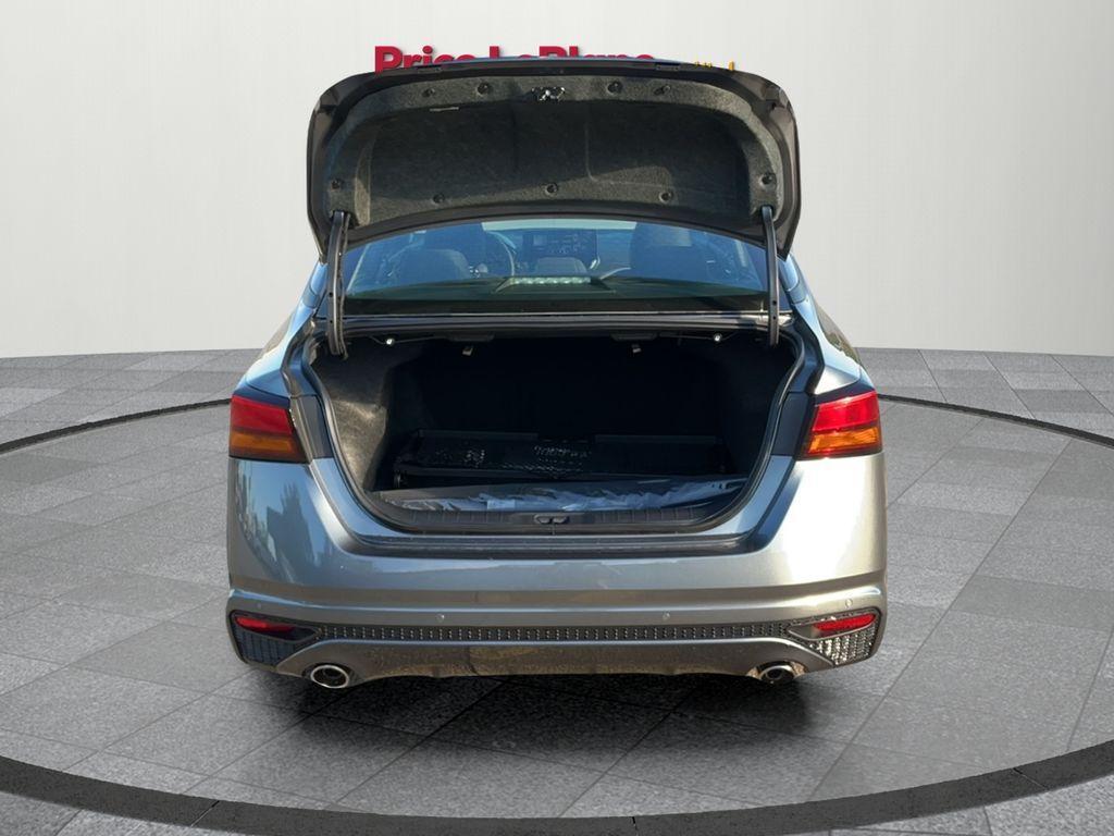 new 2025 Nissan Altima car, priced at $30,555