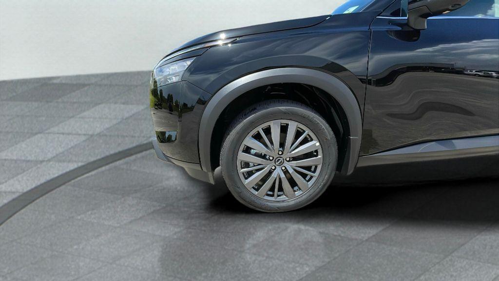 new 2025 Nissan Pathfinder car, priced at $43,105