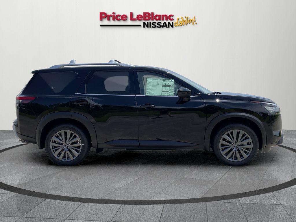 new 2025 Nissan Pathfinder car, priced at $43,105