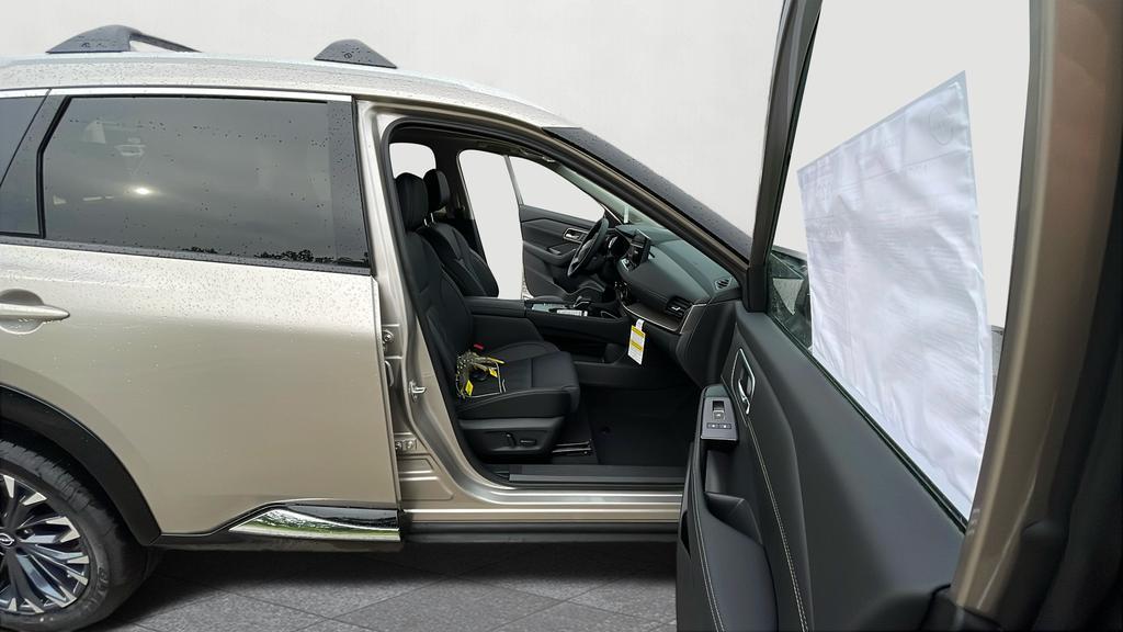 new 2025 Nissan Rogue car, priced at $42,385